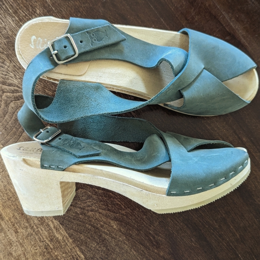 Sandgrens Morocco Green Leather Clogs Sandals Size 37